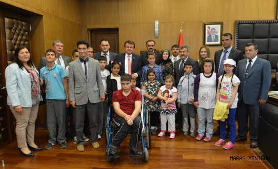 ENGELLİLERDEN HAFTASI ZİYARETİ