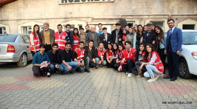 Genç Kızılay Huzurevi’ni Ziyaret Etti