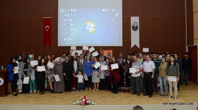 Girişimci Adaylarına Uygulamalı Girişimcilik Eğitimi Sertifikaları Törenle Verildi