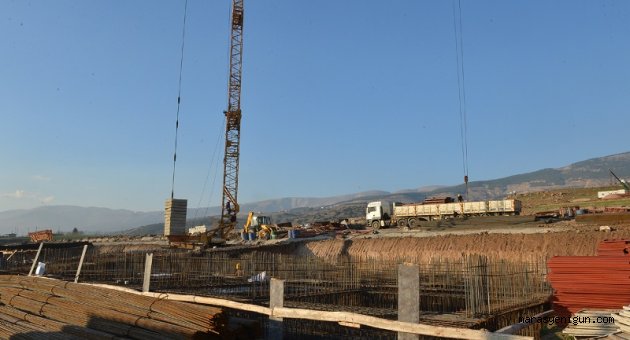 GÜNEŞEVLER KONUTLARINDA İLK HARÇ KONULDU