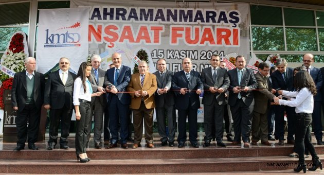 KAFUM da AÇILAN İNŞAAT FUARINDA DULKADİROĞLU BELEDİYESİNİN STANDTI BÜYÜK İLGİ GÖRDÜ