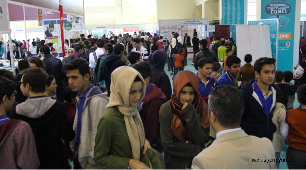 Kitap Fuarı’na 7 Günde 100 Bin Ziyaretçi