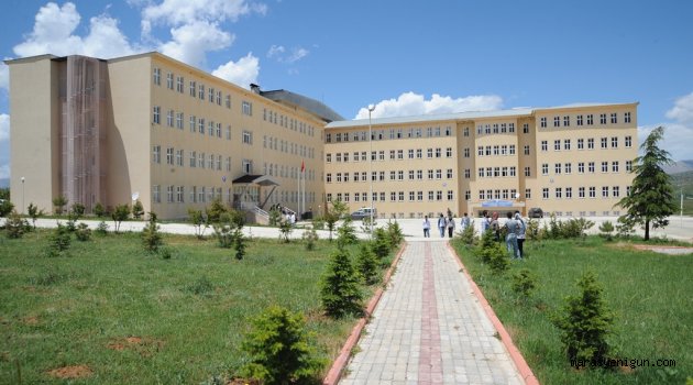 KSÜ Göksun MYO Mezunlarından Gururlandıran Başarı