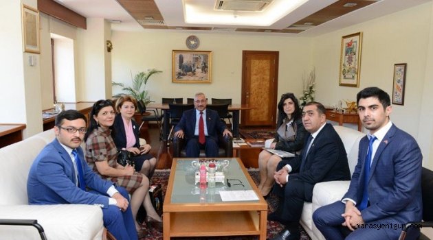 KSÜ Rektörü DEVECİ’ye Azerbaycan Cumhuriyeti Devleti Tarafından “Ebedi Lider Altın Döş Nişanı” Verildi