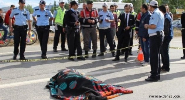 Minibüsün Çarptığı Emekli Öğretmen Öldü