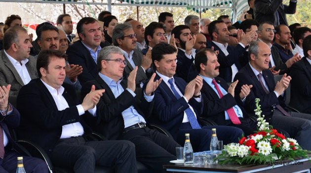 Muhacir şehir olan Kahramanmaraş’la gurur duyuyorum