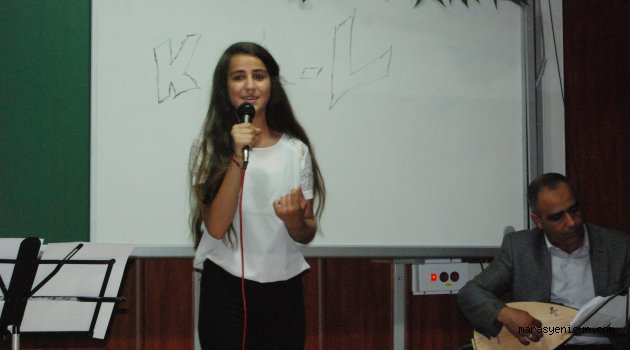 Öğrenciler Şiir Ve Türkü Şöleninde Buluştu