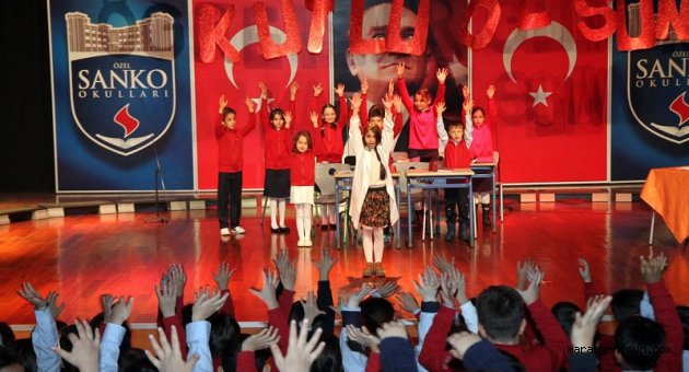 ÖZEL SANKO OKULLARI’NDA ÖĞRETMENLER GÜNÜ COŞKUSU
