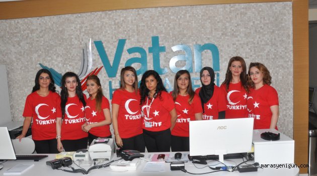 Özel Sular Vatan Hastanesinden, Demokrasiye Ay yıldızlı Destek