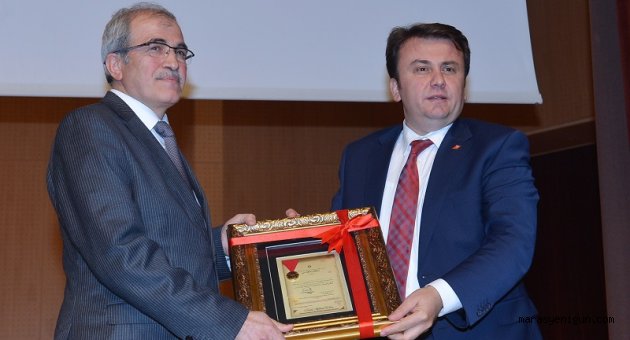 PROF. DR. ÖZTÜRK: “MARAŞ, MİLLİ MÜCADELEMİZİN HOCASIDIR”