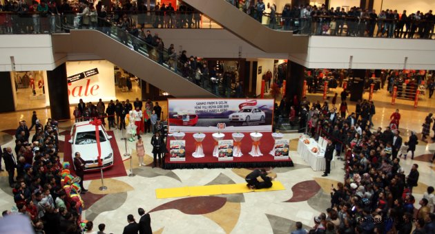 -SANKO PARK ZİYARETÇİSİNİ BMW 5.20İ SAHİBİ YAPTI