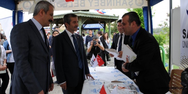 SANKO ÜNİVERSİTESİ, “ÜNİVERSİTE TANITIM GÜNLERİ”NDE STANT AÇTI