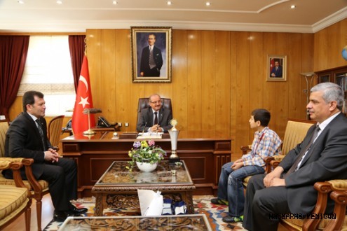 Satranç Şampiyonu Kocatepeyi ziyaret etti