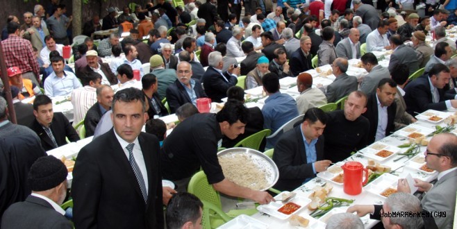 SERİNTEPE’DE ‘KUTLU DOĞUM’ YEMEĞİ İKRAMI