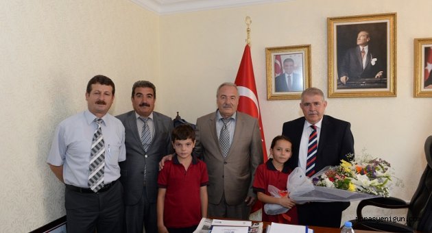 SEVİNÇLERİNİ BAŞKAN MAHÇİÇEK’LE PAYLAŞTILAR