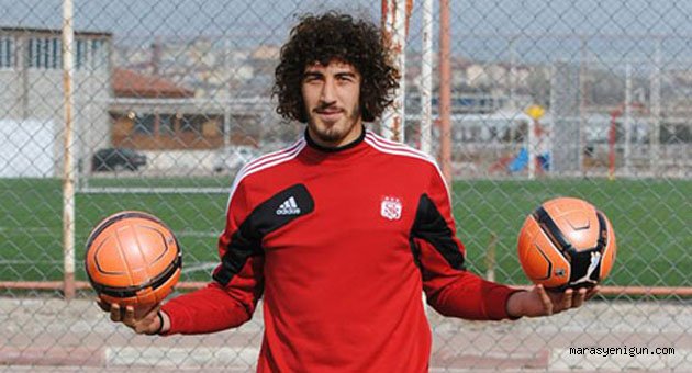 SİVAS’TA AHMET ŞAHBAZLA YOL AYRIMI