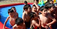 7 Okula Oyun Parkurlu Yüzme Havuzu
