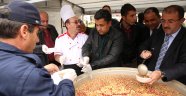 Afşin Belediyesi Tarafından Vatandaşlara Aşure İkramı Yapıldı…