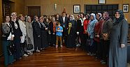 AK PARTİ KADIN KOLLARINDAN ZİYARET