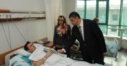 Arıkan hasta ve hasta yakınlarının hayır duasını aldı
