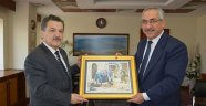 Azerbaycanlı Vekil Mirzezade Rektör Deveci’yi Ziyaret Etti