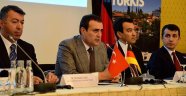 Bakan Ünal; Almanya’da Turizm Sektör Temsilcileriyle Buluştu