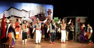 BİR KURTULUŞ DESTANI’ SAHNELENDİ