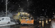 Büyükşehir’den Kar Mesaisi