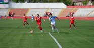 Büyükşehir hakeme takıldı