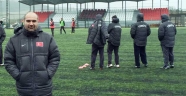 Ceren B lisans sahibi oldu