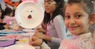 Çocuklar Geri Dönüşümlü Malzemelerden Kendi Eserlerini Tasarladılar
