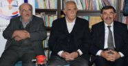 Eğitime Adanmış Ömürler Kıraathane'de Buluştu