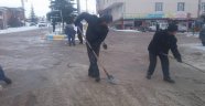 Ekinözü’nde Kar Temizlik Çalışmaları Aralıksız Sürüyor