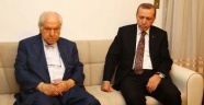 Erdoğan, Nuri Pakdil'i ziyaret etti