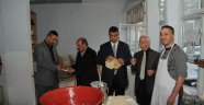 Esnafımız Ekmeğini Paylaşacak Kadar Fedakar