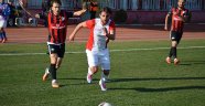 Fırtına 2-2 berabere kaldı