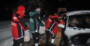 Göksun’da Mahsur Kalan Yolculara Sıcak Çorba İkramı