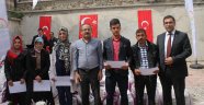 Göksun'da Yonca Tohumu Dağıtıldı