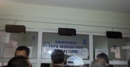 Güvenlikçi Mi? Tapu Memuru Mu?