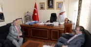 KAYMAKAM TÜRKÖZ’DEN MAHÇİÇEK’E NEZAKET ZİYARETİ