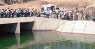 Kılavuzlu’da Kanala Giren İki Gençten Biri Boğuldu