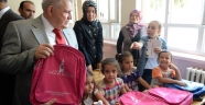KİTAPLAR DEVLETTEN, ÇANTA VE KIRTASİYE ONİKİŞUBAT’TAN