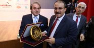 Mehmet Fatih Güven’e Yılın Belediye Başkanı Ödülü
