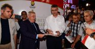 Milli İrade Nöbetçilerine Berat Takdimi