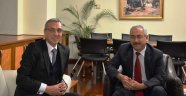 Mustafa Nadir Esen Rektör Deveci’yi ziyaret etti