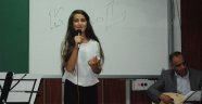 Öğrenciler Şiir Ve Türkü Şöleninde Buluştu