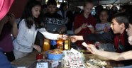 Öğrenciler ve veliler Okul Yararına Kermes Düzenlendi