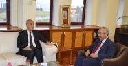 Okay’dan rektör deveciye tam destek ...