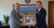 Piazza Avm Müdürü Ufuk Cezmi Bilge, Rektör Deveci’yi Ziyaret Etti
