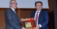 PROF. DR. ÖZTÜRK: “MARAŞ, MİLLİ MÜCADELEMİZİN HOCASIDIR”